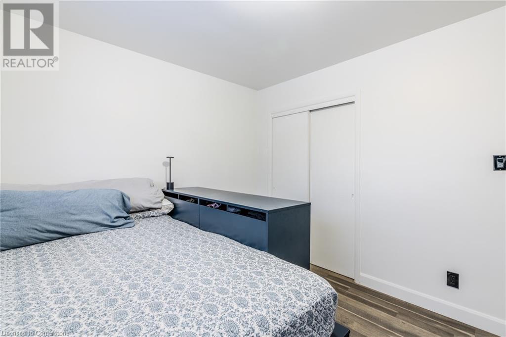 30 Radford AvenueCambridge, Ontario  N1R 5L7 - Photo 19 - 40686245