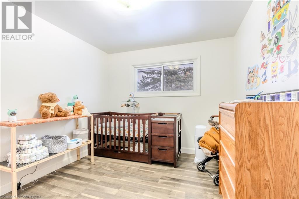 30 Radford AvenueCambridge, Ontario  N1R 5L7 - Photo 22 - 40686245