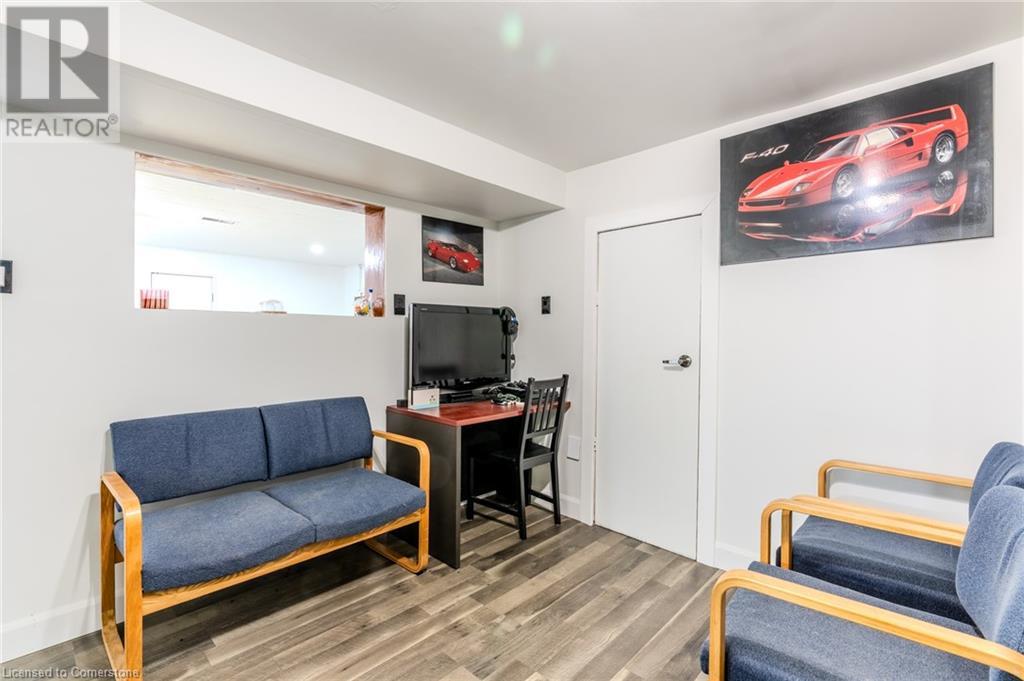 30 Radford AvenueCambridge, Ontario  N1R 5L7 - Photo 27 - 40686245