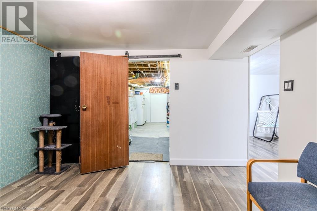 30 Radford AvenueCambridge, Ontario  N1R 5L7 - Photo 28 - 40686245