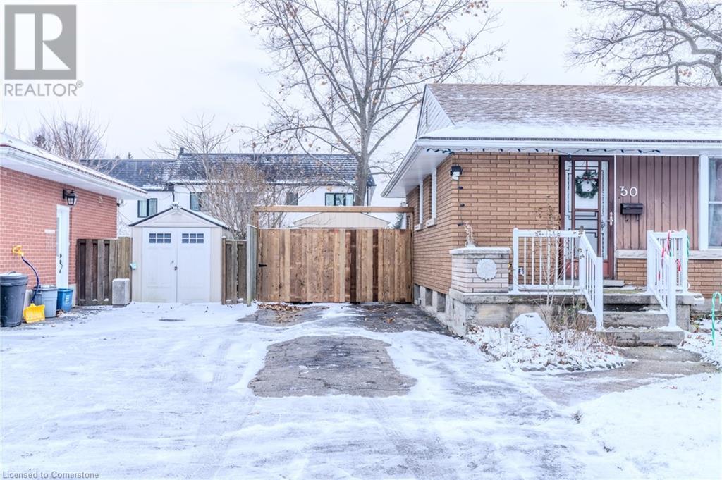 30 Radford AvenueCambridge, Ontario  N1R 5L7 - Photo 4 - 40686245