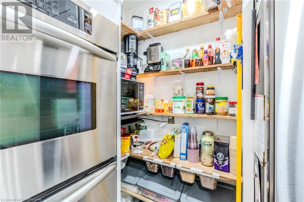 30 Radford AvenueCambridge, Ontario  N1R 5L7 - Photo 9 - 40686245