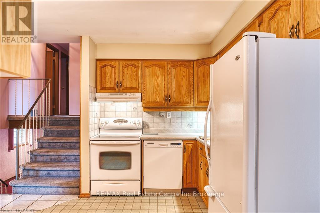 272 John Street, Centre Wellington, Ontario  N0B 1S0 - Photo 13 - X11822687