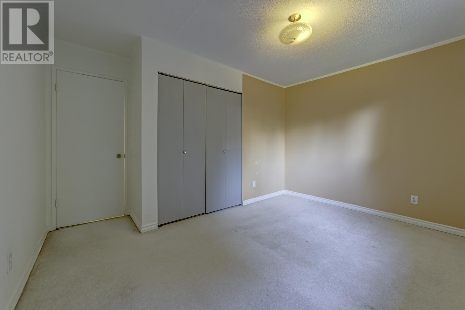 Listing Picture 16 of 40 : 6500 YEATS CRESCENT, Richmond / 烈治文 - 魯藝地產 Yvonne Lu Group - MLS Medallion Club Member
