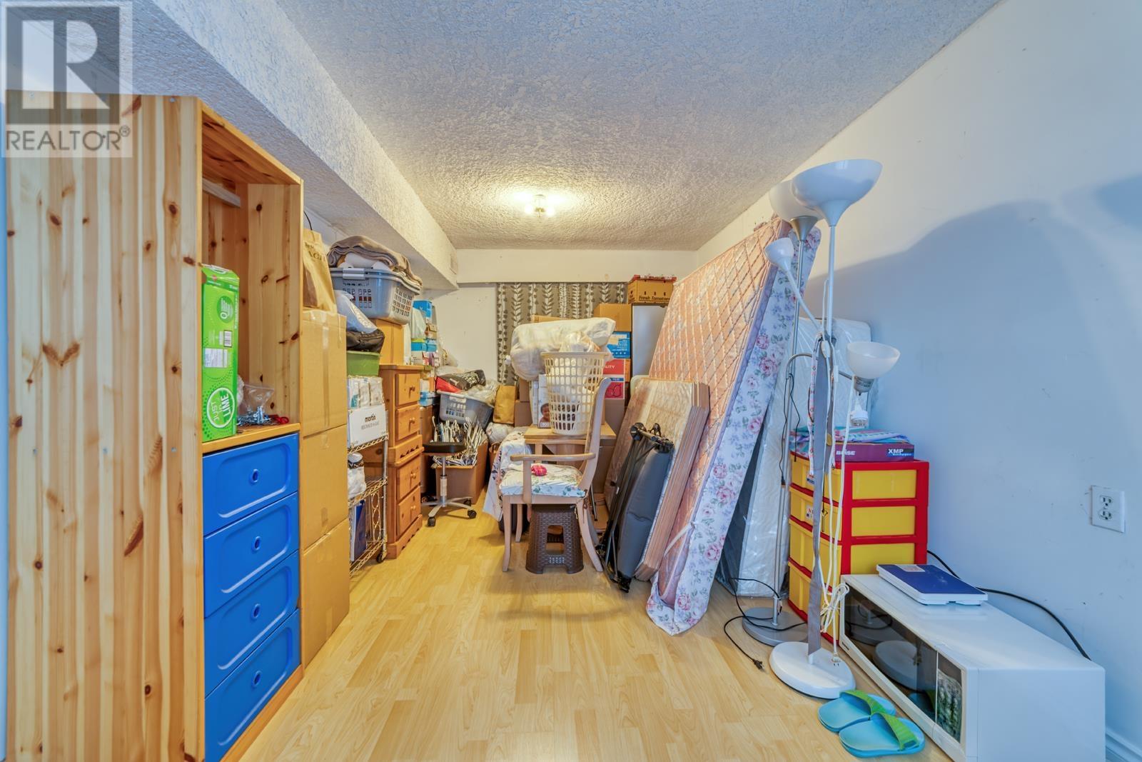 Listing Picture 21 of 40 : 6500 YEATS CRESCENT, Richmond / 烈治文 - 魯藝地產 Yvonne Lu Group - MLS Medallion Club Member