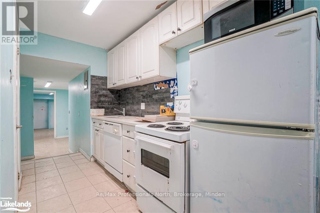 214 Gerrard Street E, Toronto, Ontario  M5A 2E6 - Photo 32 - C11822817