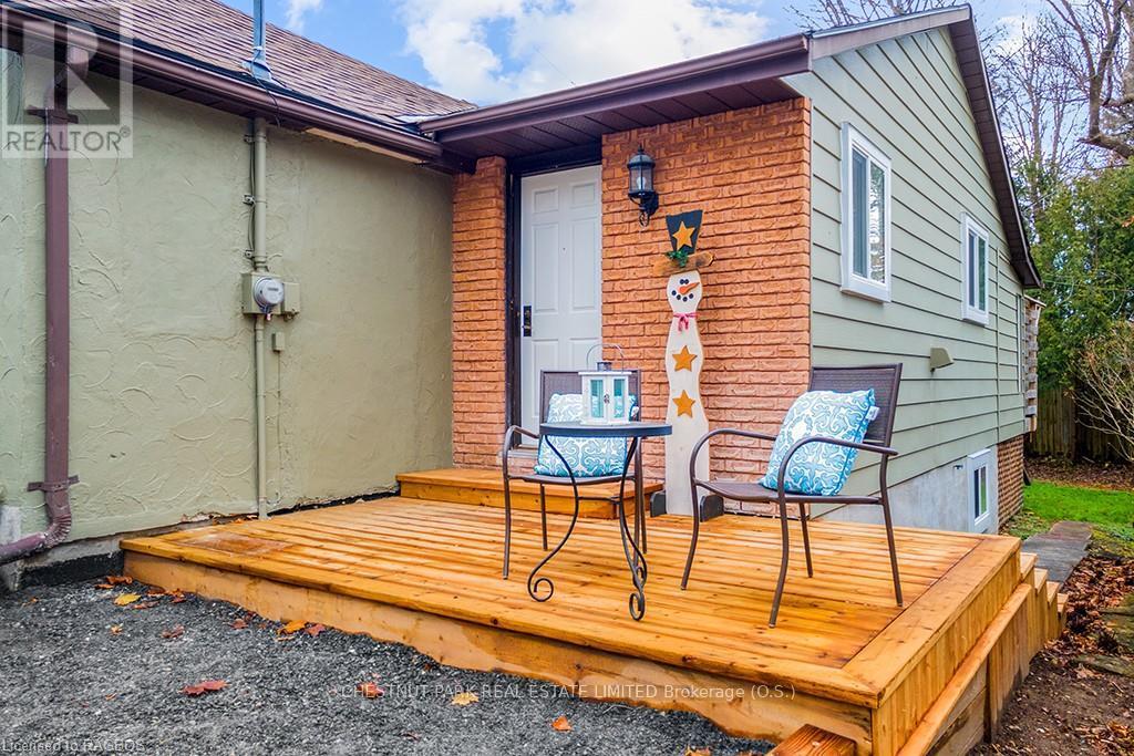 33 Cook Street, Meaford, Ontario  N4L 1V3 - Photo 4 - X11823011