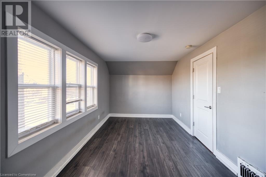 48 Shaw Street Unit# 3, Hamilton, Ontario  L8L 3P3 - Photo 24 - 40685351