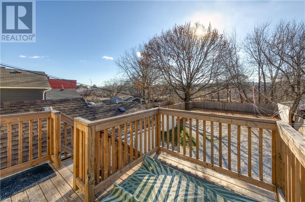 48 Shaw Street Unit# 3, Hamilton, Ontario  L8L 3P3 - Photo 5 - 40685351