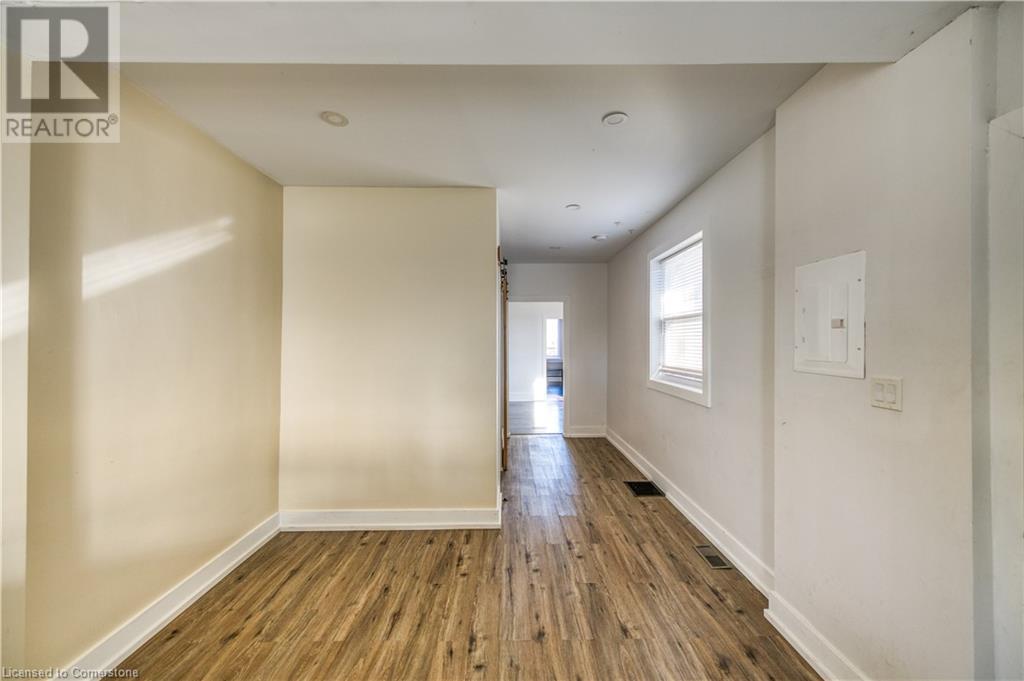 48 Shaw Street Unit# 2, Hamilton, Ontario  L8L 3P3 - Photo 8 - 40685347