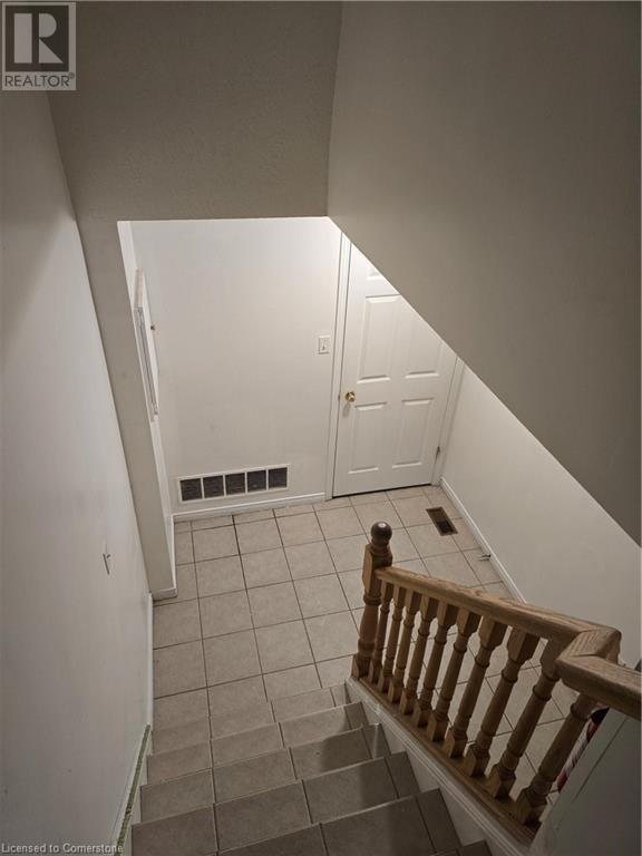 233 Wilderness Drive Unit# Lower, Kitchener, Ontario  N2E 3R5 - Photo 2 - 40686254