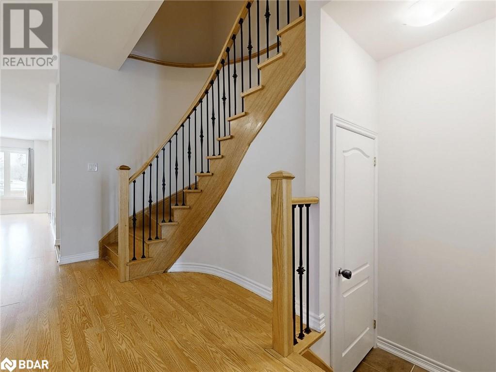 42 Greenwood Drive, Angus, Ontario  L0M 1B4 - Photo 14 - 40686263