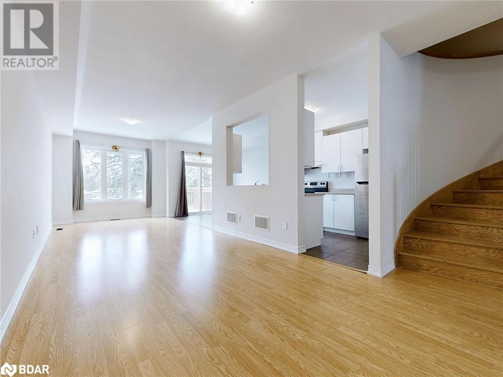 42 Greenwood Drive, Angus, Ontario  L0M 1B4 - Photo 4 - 40686265