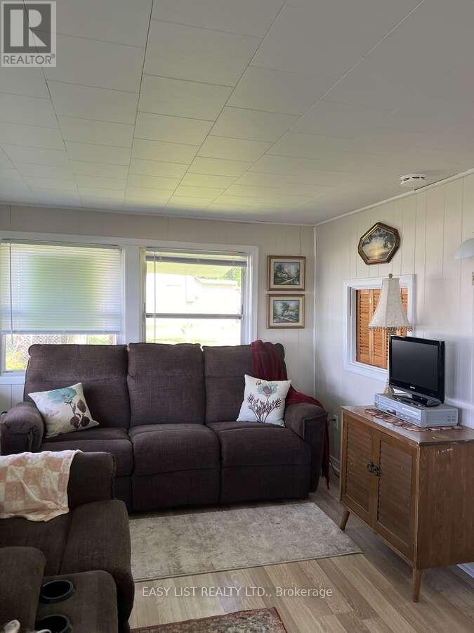 1758 River Road N, Chatham-Kent, Ontario  N8A 4K9 - Photo 10 - X11899599