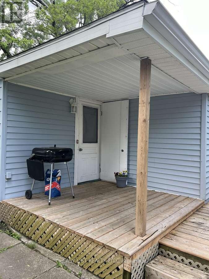 1758 River Road N, Chatham-Kent, Ontario  N8A 4K9 - Photo 8 - X11899599