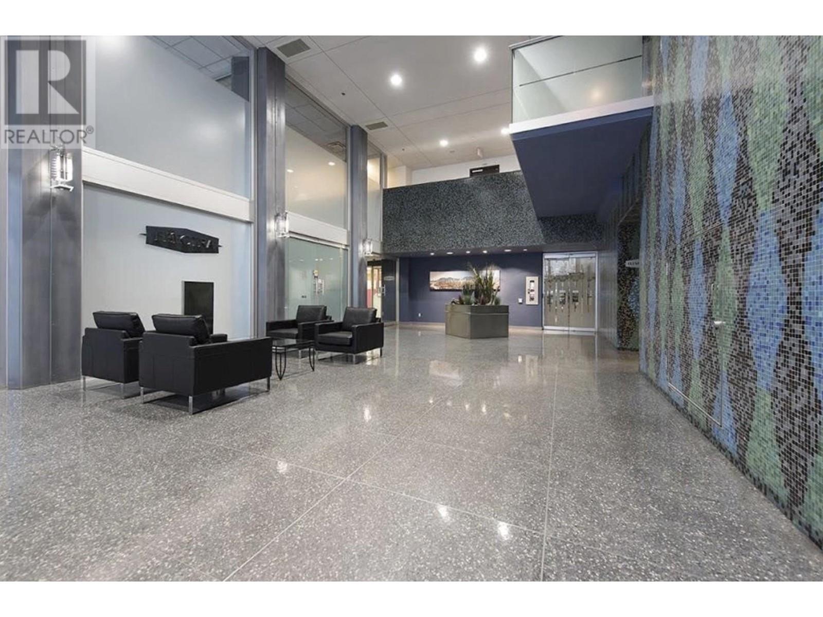 Listing Picture 15 of 17 : 126 & 127 970 BURRARD STREET, Vancouver / 溫哥華 - 魯藝地產 Yvonne Lu Group - MLS Medallion Club Member