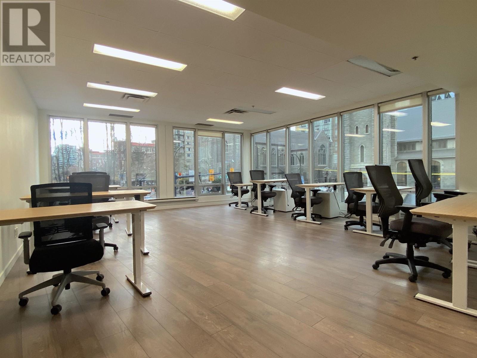 Listing Picture 2 of 17 : 126 & 127 970 BURRARD STREET, Vancouver / 溫哥華 - 魯藝地產 Yvonne Lu Group - MLS Medallion Club Member