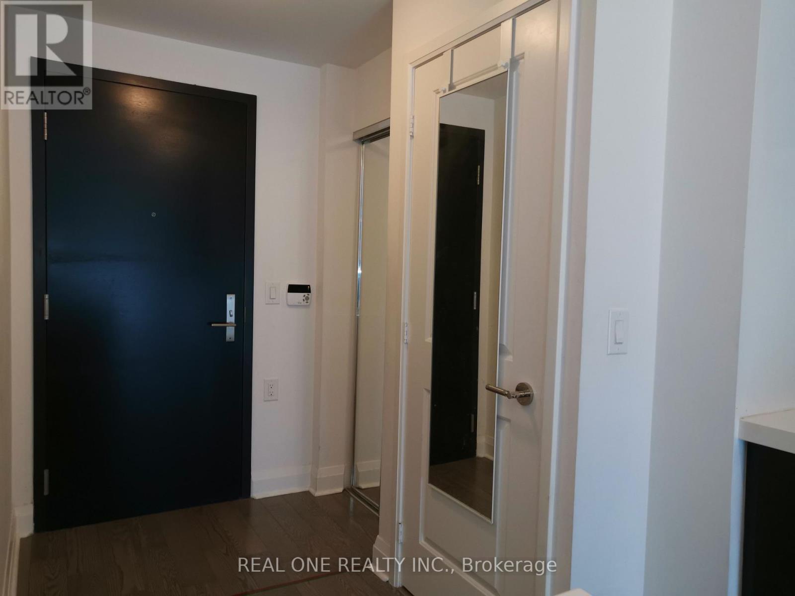 511 - 1080 Bay Street, Toronto, Ontario  M5S 0A5 - Photo 6 - C11899638