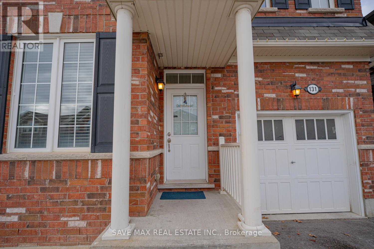 131 Vanhorne Close, Brampton, Ontario  L7A 4E9 - Photo 4 - W11899497