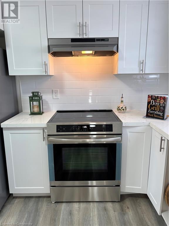 582 Chamberlain RoadBurlington, Ontario  L7L 2V5 - Photo 14 - 40672603