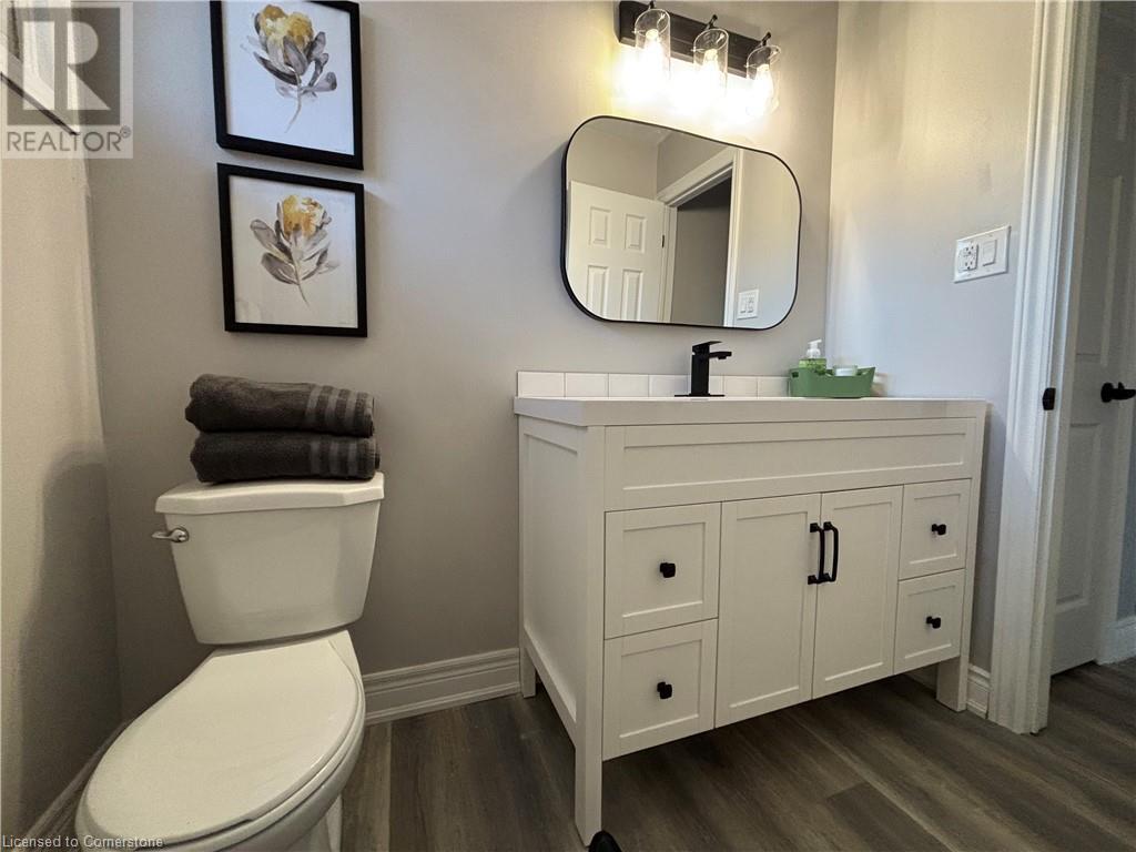 582 Chamberlain RoadBurlington, Ontario  L7L 2V5 - Photo 24 - 40672603