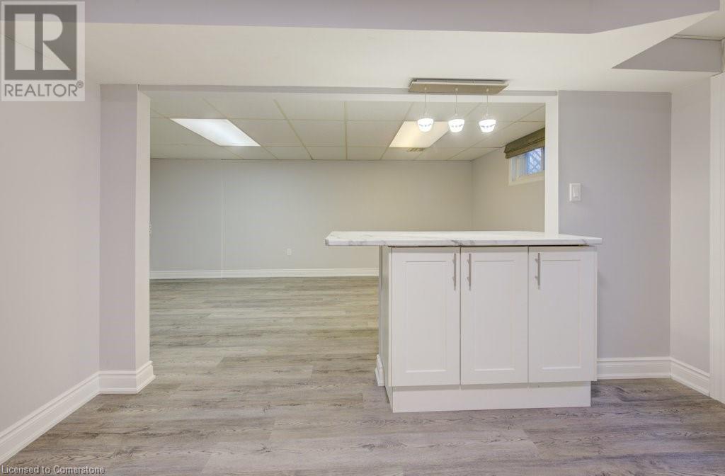 582 Chamberlain RoadBurlington, Ontario  L7L 2V5 - Photo 31 - 40672603