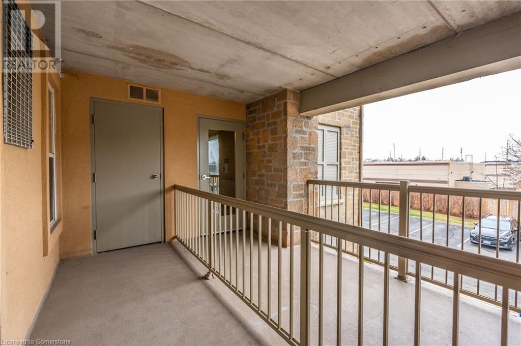 1830 Walkers Line Unit# 206Burlington, Ontario  L7M 4V5 - Photo 18 - 40685530