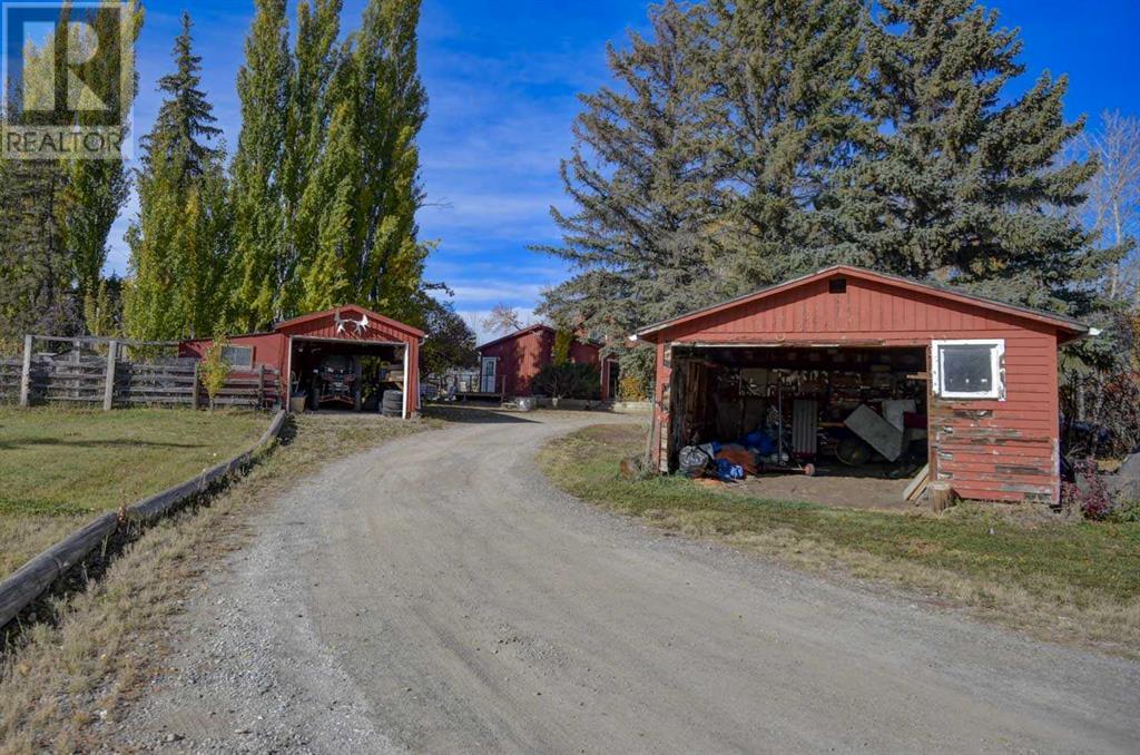 223015 Range Road 274, Rural Rocky View County, Alberta  T0J 1X0 - Photo 3 - A2174219