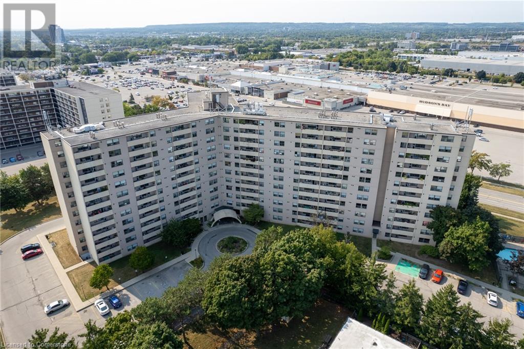 700 Dynes Road Unit# 109Burlington, Ontario  L7N 3M2 - Photo 3 - 40686264