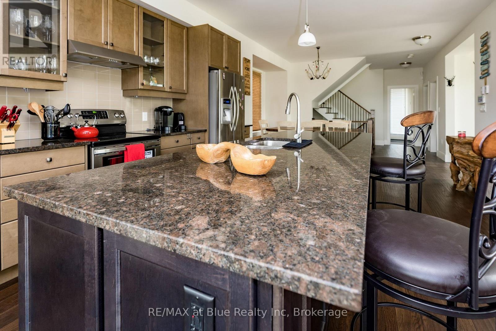 107 Snow Apple Crescent, Blue Mountains, Ontario  L9Y 0Y1 - Photo 16 - X11895422