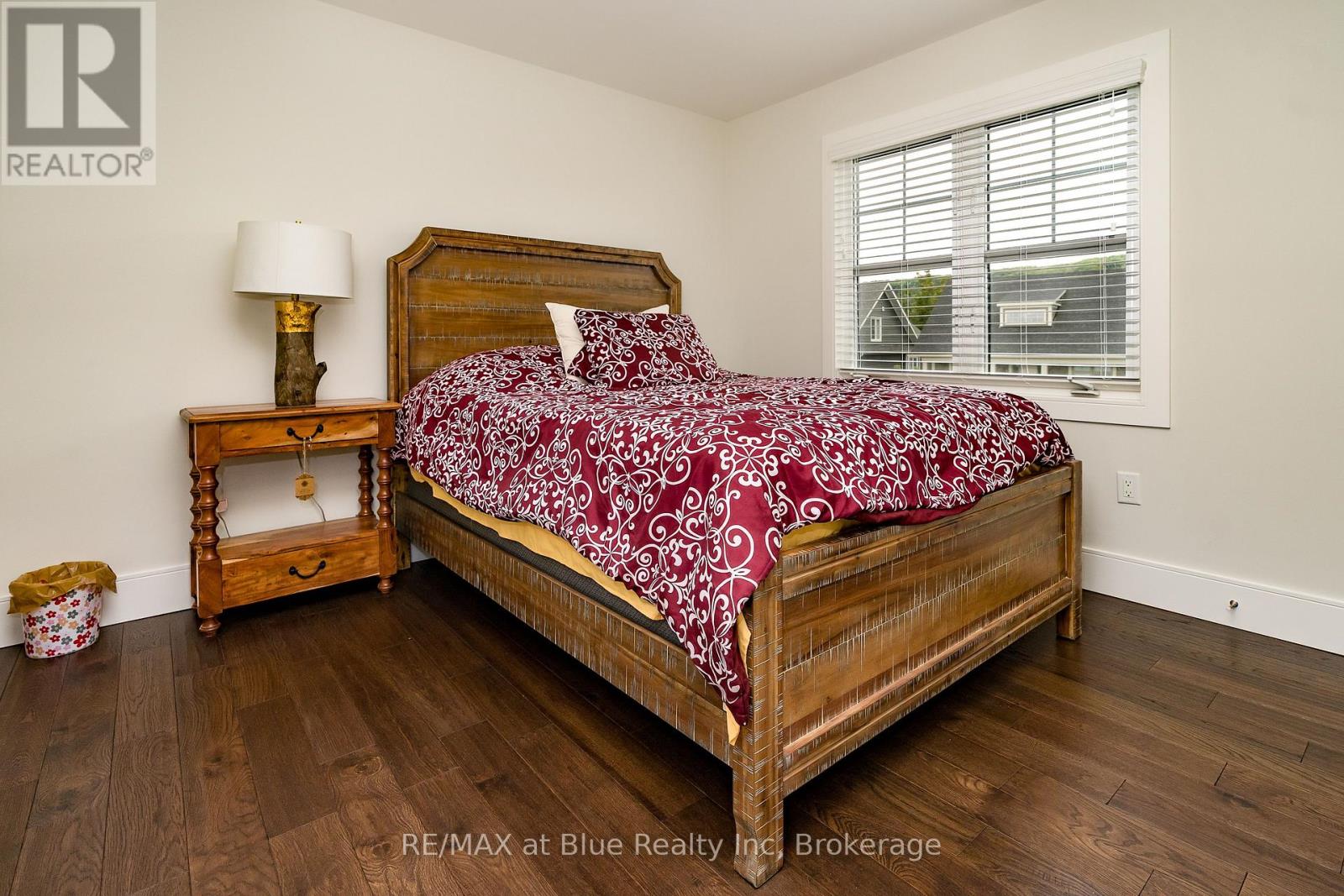 107 Snow Apple Crescent, Blue Mountains, Ontario  L9Y 0Y1 - Photo 31 - X11895422