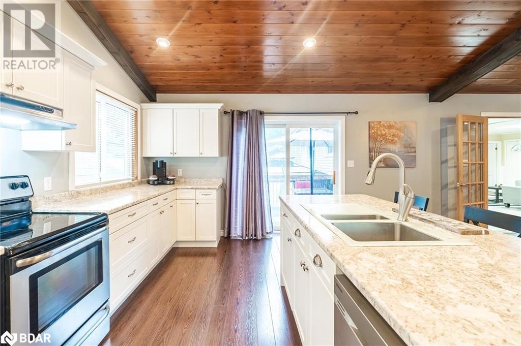 328 Peek-A-Boo Trail, Tiny, Ontario  L9M 0B3 - Photo 8 - 40684986