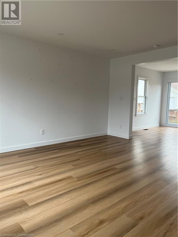 42 Elmwood Avenue, Brantford, Ontario  N3R 2J8 - Photo 7 - 40686289