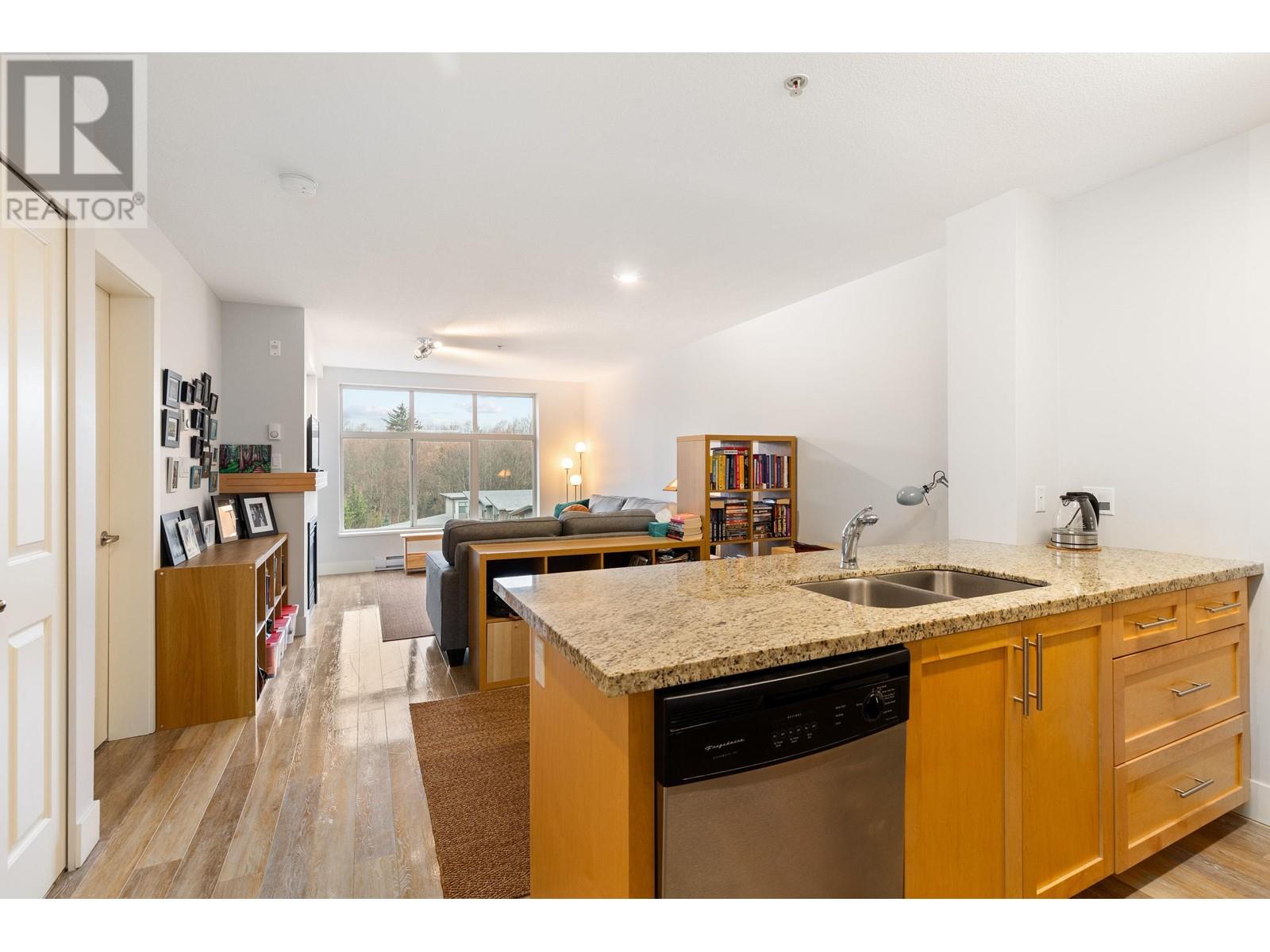 407 1211 Village Green Way, Squamish, British Columbia V8B 0R7 - Photo 9 - R2949184