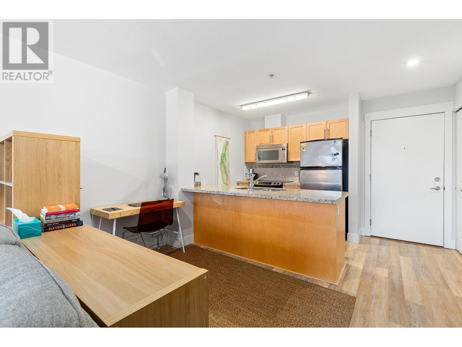 407 1211 Village Green Way, Squamish, British Columbia V8B 0R7 - Photo 6 - R2949184