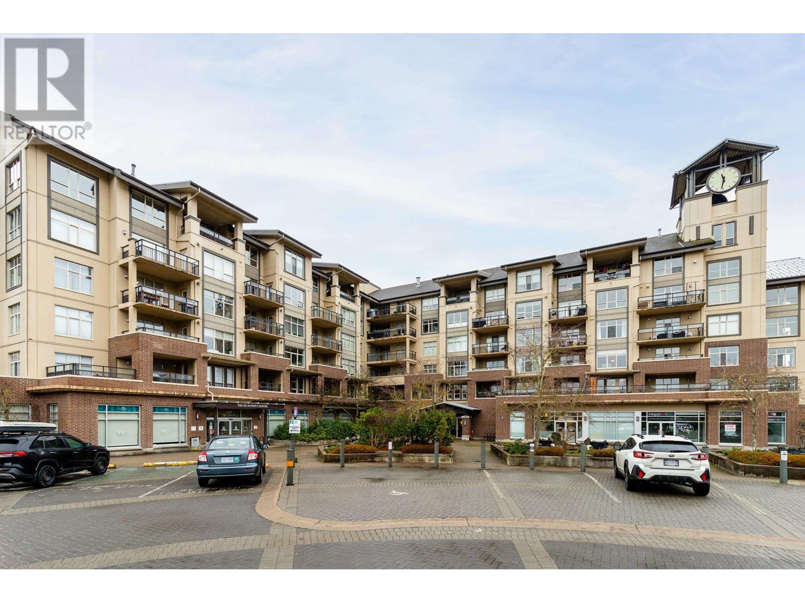 407 1211 Village Green Way, Squamish, British Columbia V8B 0R7 - Photo 1 - R2949184