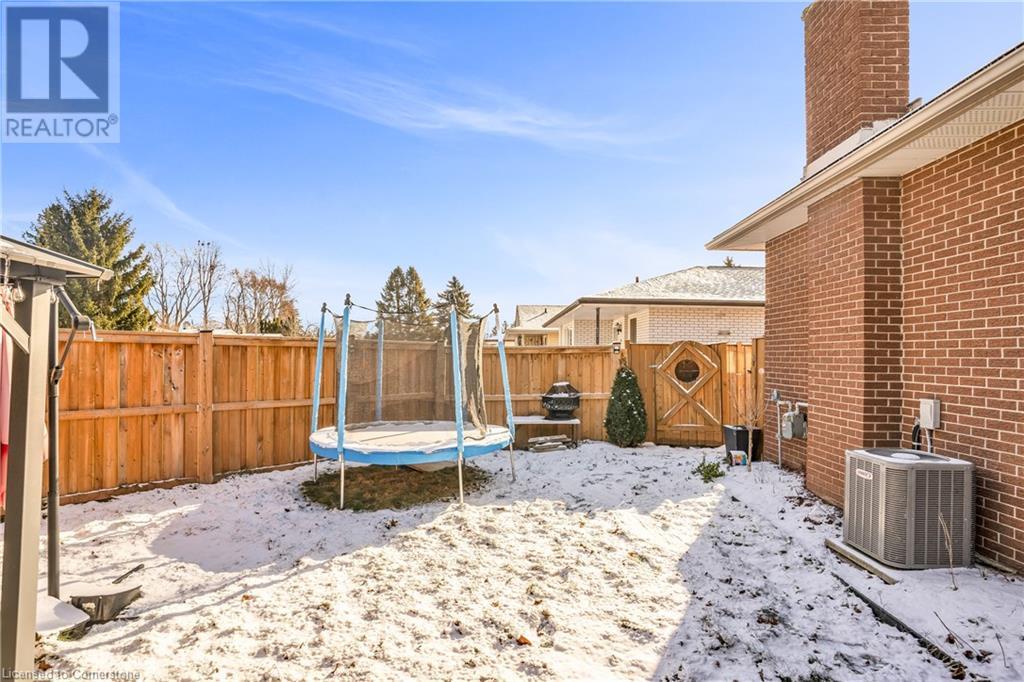 63 Gibson DriveKitchener, Ontario  N2B 2P5 - Photo 40 - 40686061