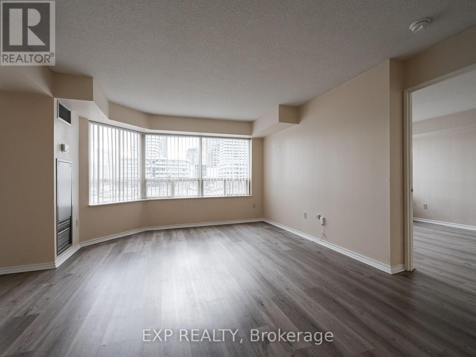 312 - 335 Webb Drive, Mississauga, Ontario  L5B 4A1 - Photo 7 - W11890208