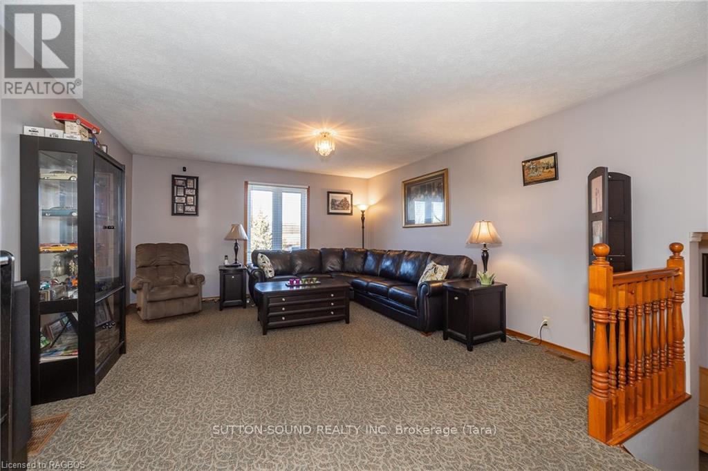 401142 Grey Rd 17, Georgian Bluffs, Ontario  N0H 2T0 - Photo 8 - X11880073