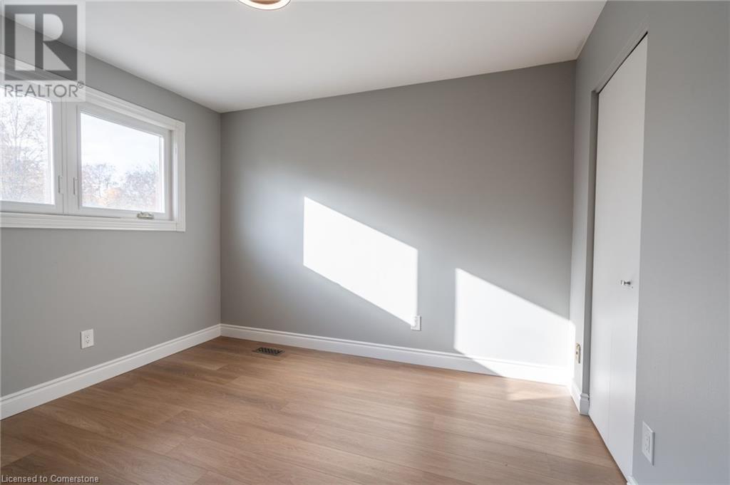 5201 Banting Court, Burlington, Ontario  L7L 2Z4 - Photo 28 - 40675112