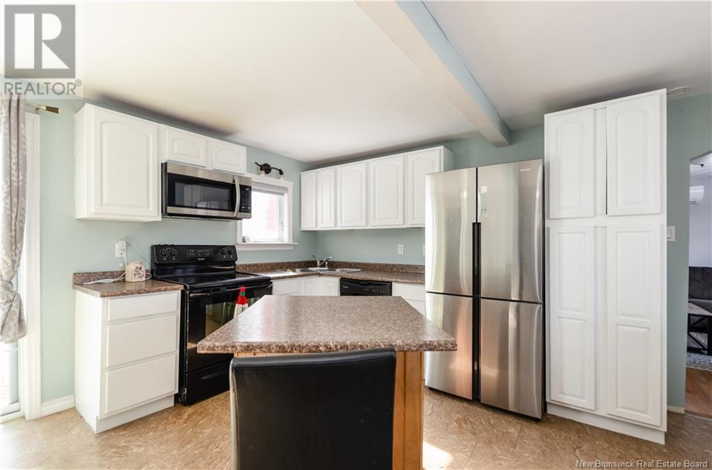 Property at 430 Cap Saint-Louis image 2