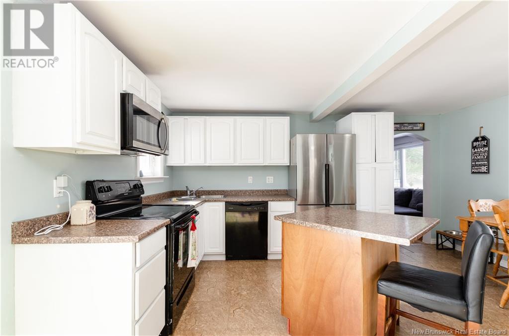 Property at 430 Cap Saint-Louis image 4