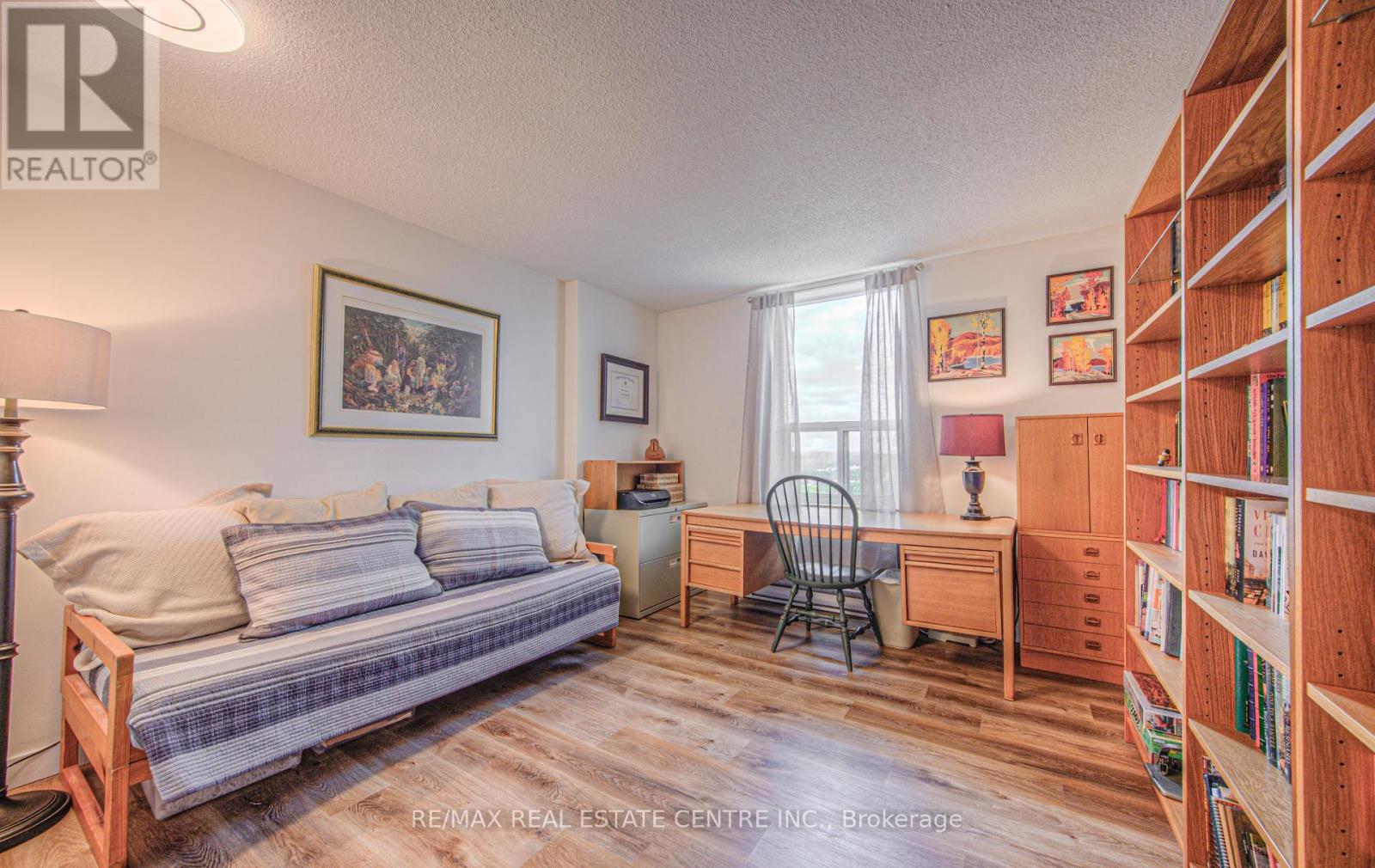 1806 - 55 Green Valley Drive W, Kitchener, Ontario  N2P 1Z6 - Photo 17 - X11899888