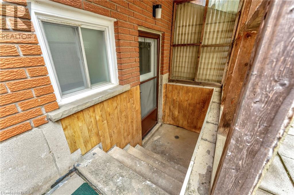 31 Farringford Drive, Brantford, Ontario  N3R 6K5 - Photo 32 - 40684059