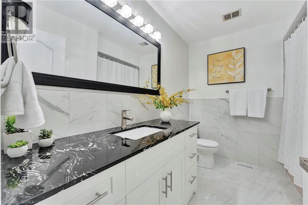 31 Farringford Drive, Brantford, Ontario  N3R 6K5 - Photo 18 - 40684059