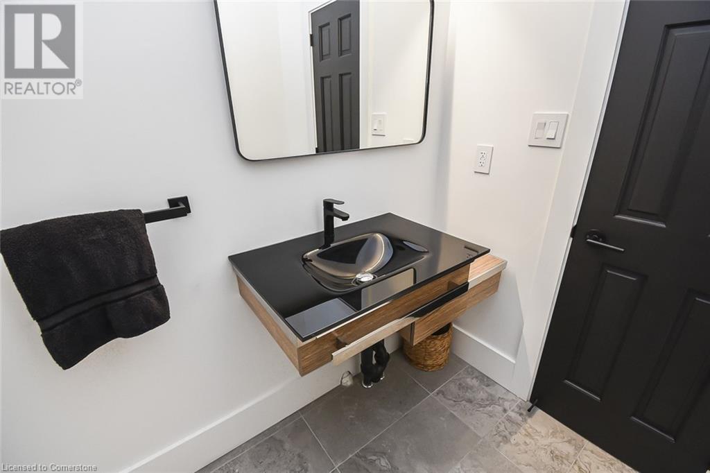 353 Highland Road W, Hamilton, Ontario  L8J 2S2 - Photo 20 - 40669562