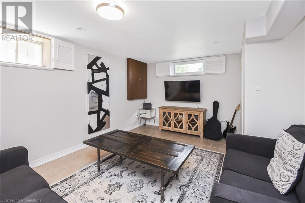 353 Highland Road W, Hamilton, Ontario  L8J 2S2 - Photo 39 - 40669562