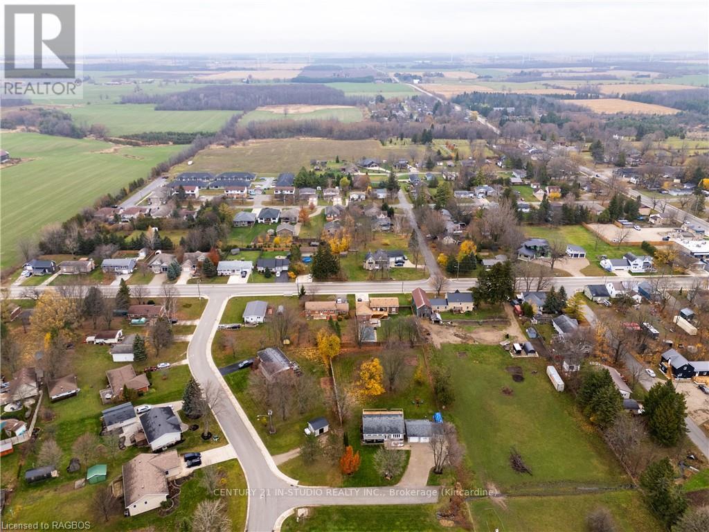 1 Sara Street, Kincardine, Ontario  N0G 2T0 - Photo 12 - X11822864
