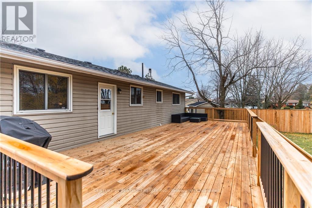 1 Sara Street, Kincardine, Ontario  N0G 2T0 - Photo 5 - X11822864