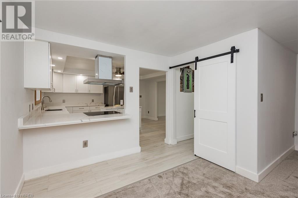 976 Premier Road, North Bay, Ontario  P1A 2H8 - Photo 14 - 40686297